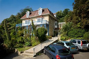 St Maur in Ventnor
